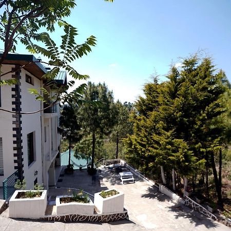 Casa Belvedere Luxury Villas Dagshai Bagian luar foto