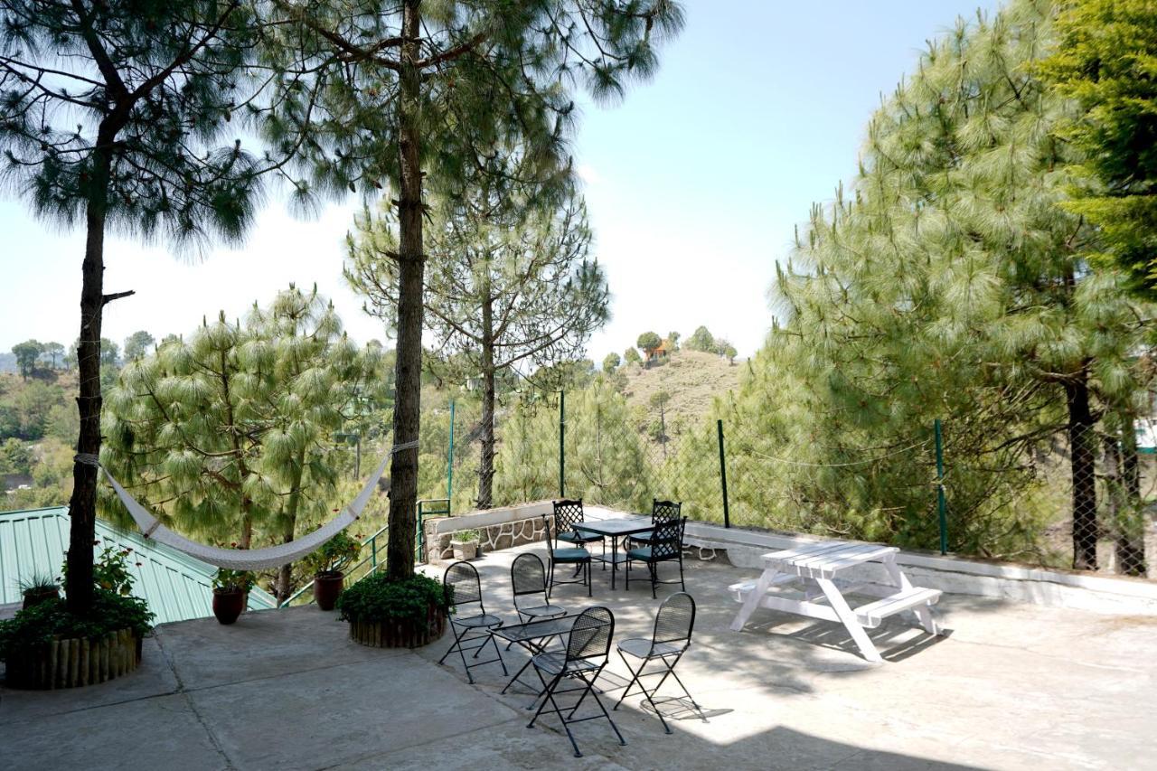Casa Belvedere Luxury Villas Dagshai Bagian luar foto