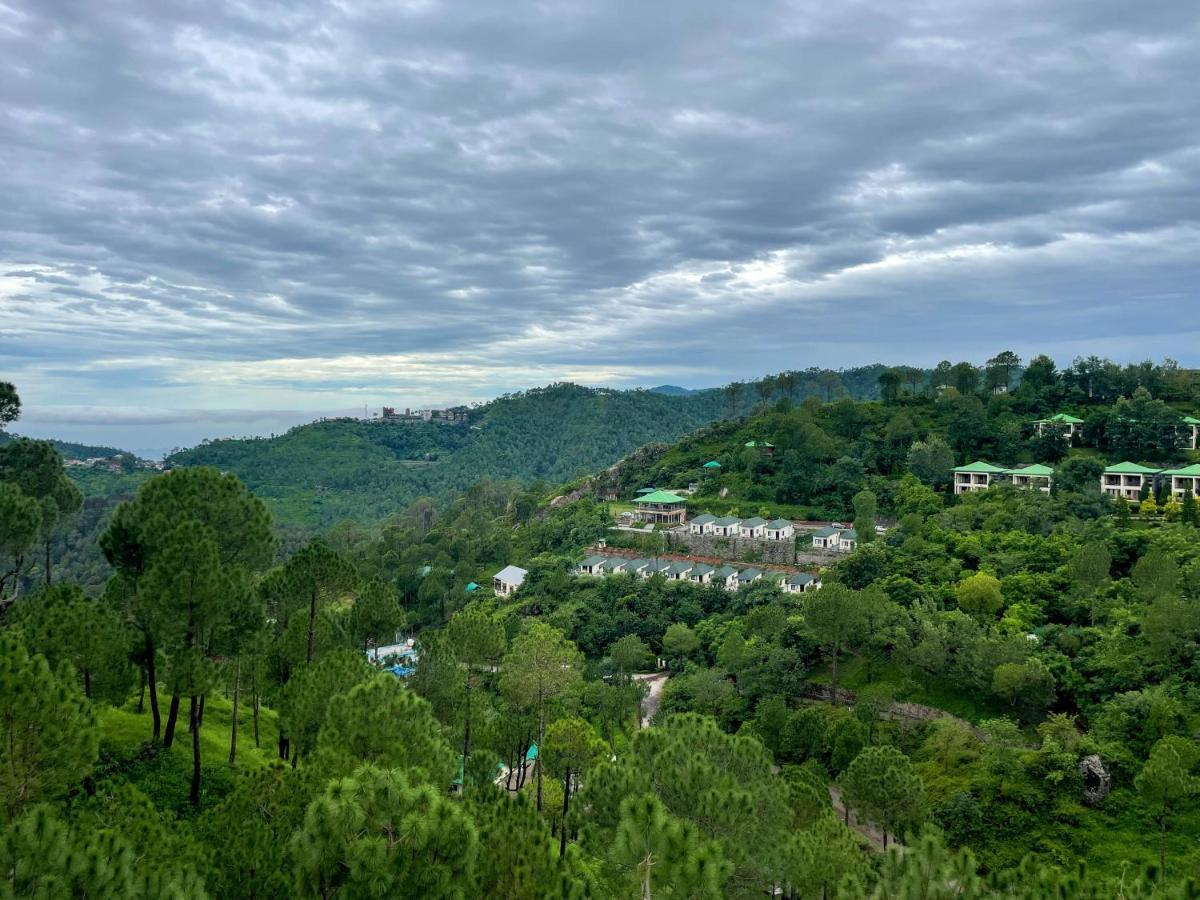 Casa Belvedere Luxury Villas Dagshai Bagian luar foto