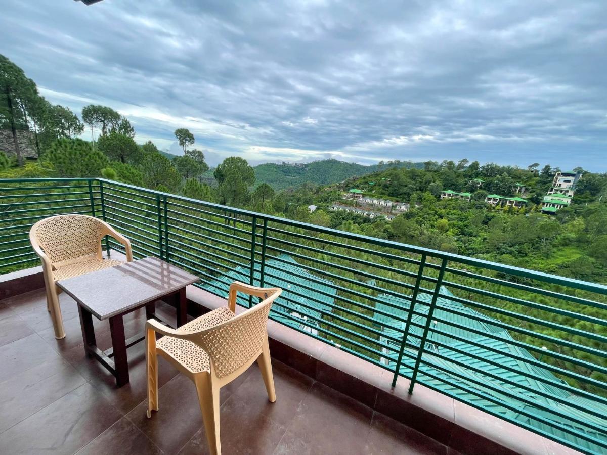 Casa Belvedere Luxury Villas Dagshai Bagian luar foto