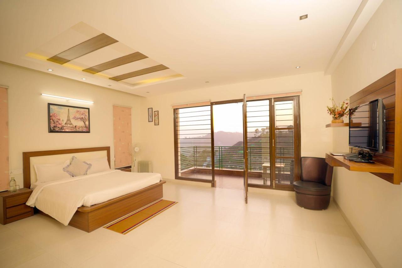 Casa Belvedere Luxury Villas Dagshai Bagian luar foto